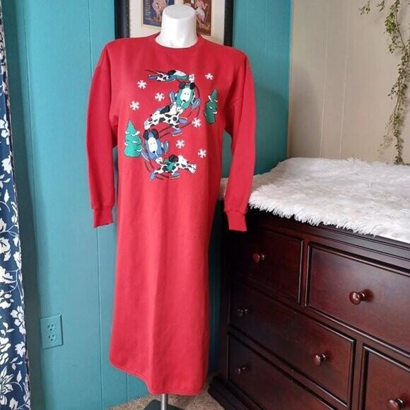 VINTAGE 80's Comfort Exchange Christmas Cute Dogs Ski Red Nightgown Unisex M - Picture 8 of 9